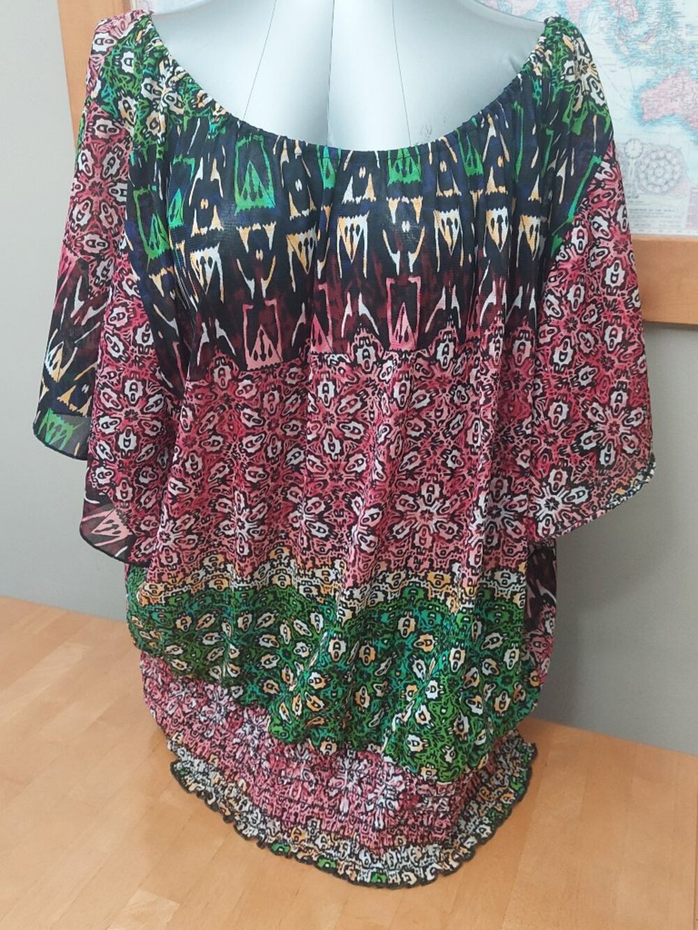 Lane Bryant Polyester Colourful Flowy Patterned Business Top Plus Size 22/24